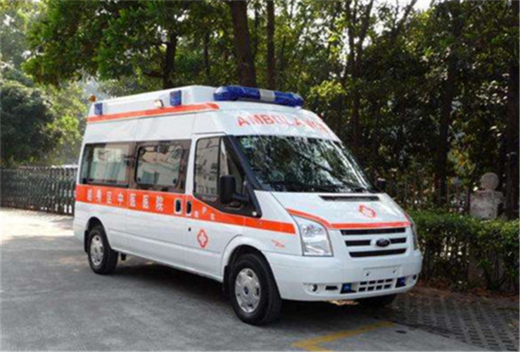 蒙山救护车出租服务案例8
